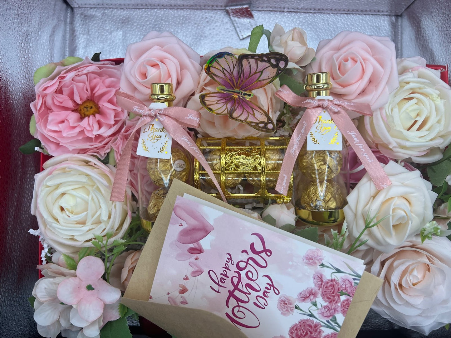 Fragrance scented Artificial Rose Gift boxes