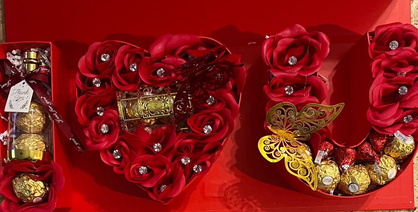 Fragrance scented Artificial Rose Gift boxes