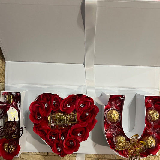 Fragrance scented Artificial Rose Gift boxes